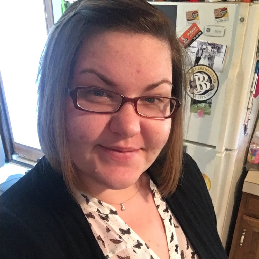 Meet your Posher, Alyse